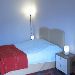 https://residenza-paola.palermohotels.org
